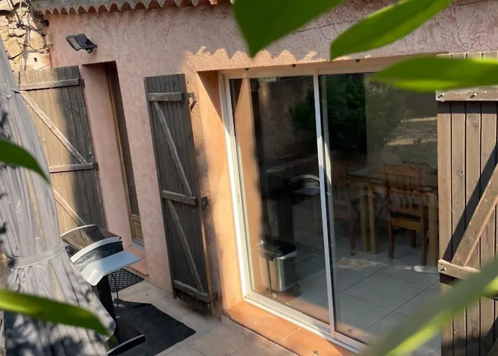 T2 Independant Dans Mas Isole Apartamento Sainte-Maxime